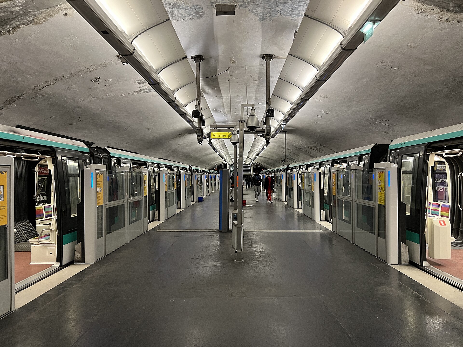 Imagem de referência de Château de Vincennes, descrito nos dados abertos como estação do Metropolitano de Paris