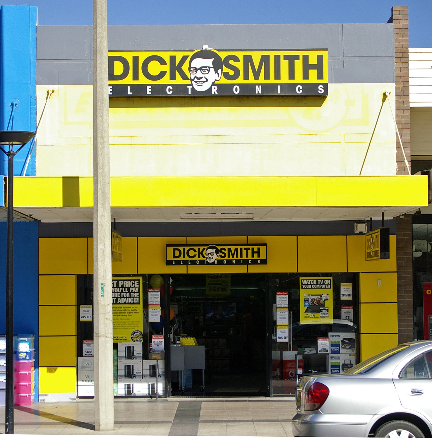 Imagem de referência relacionada a Dick Smith Electronics, item descrito como registro de referência sobre Dick Smith Electronics, organizado a partir de dados estruturados abertos