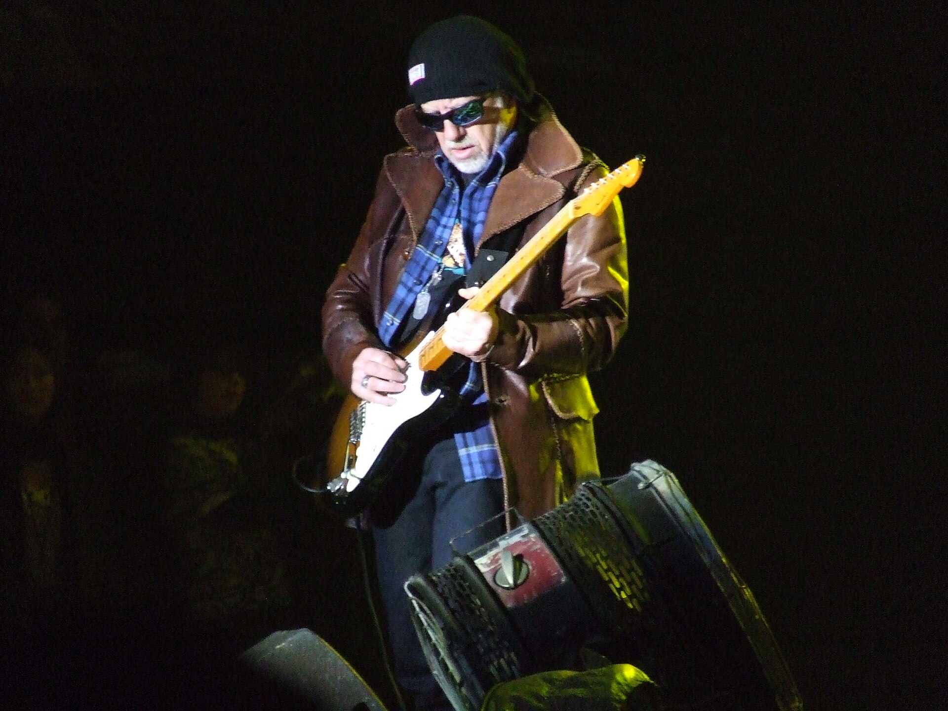 Imagem de referência de Brad Whitford, descrito nos dados abertos como músico americano