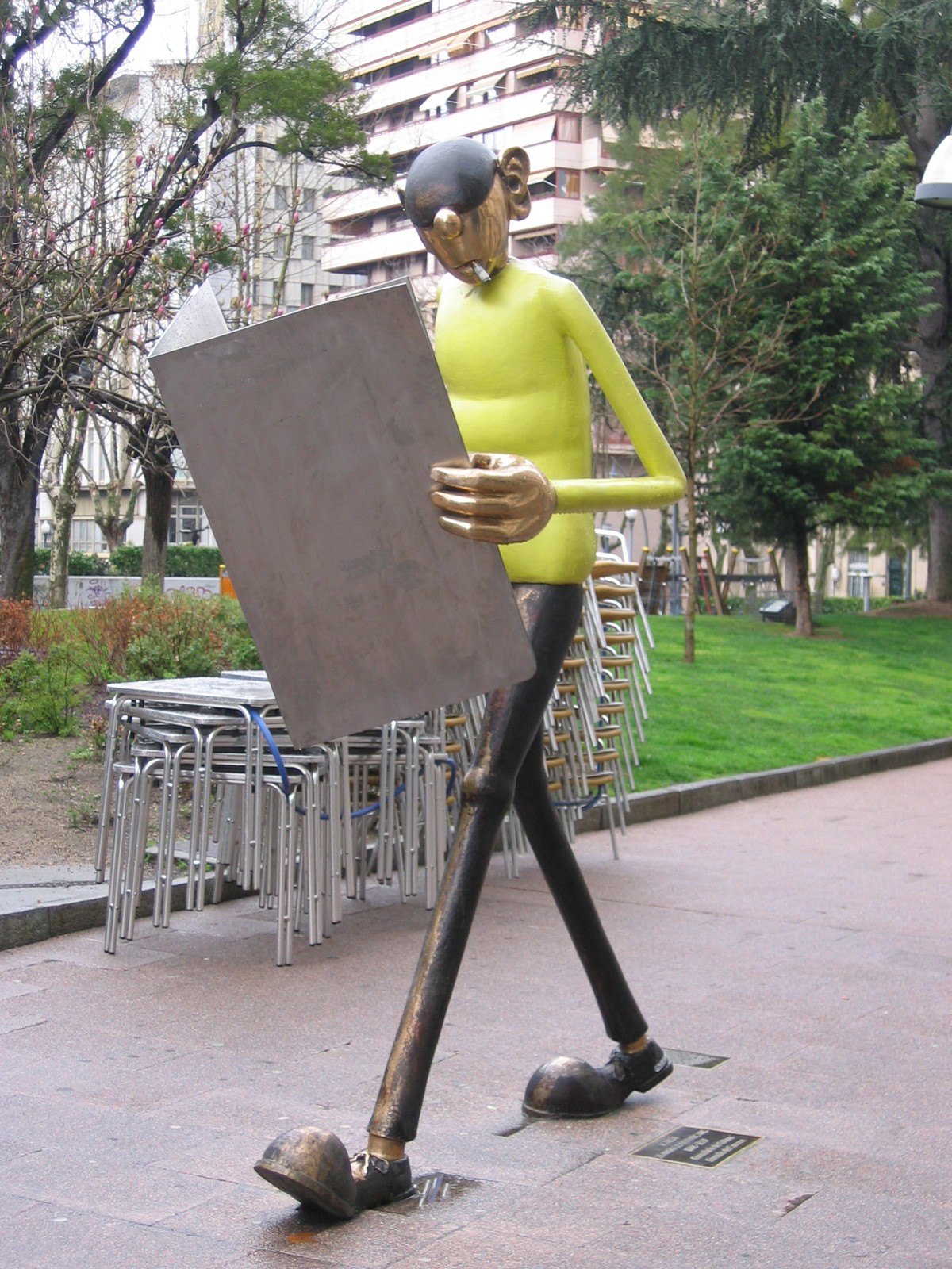 Imagem de referência de O Carrabouxo, descrito nos dados abertos como escultura em Ourense (Espanha)