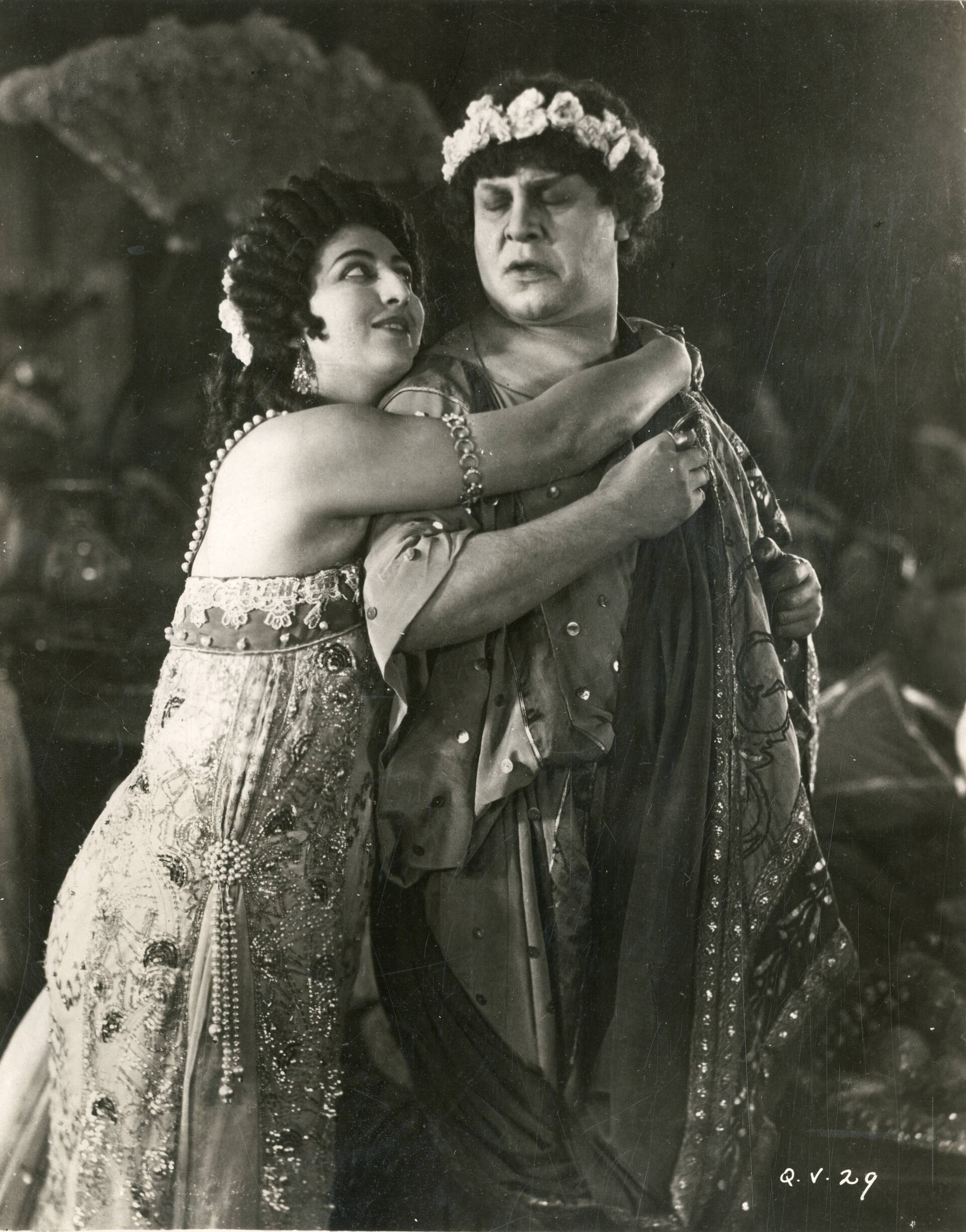 Imagem de referência de Quo Vadis, descrito nos dados abertos como filme de 1924 dirigido por Georg Jacoby e Gabriellino D'Annunzio