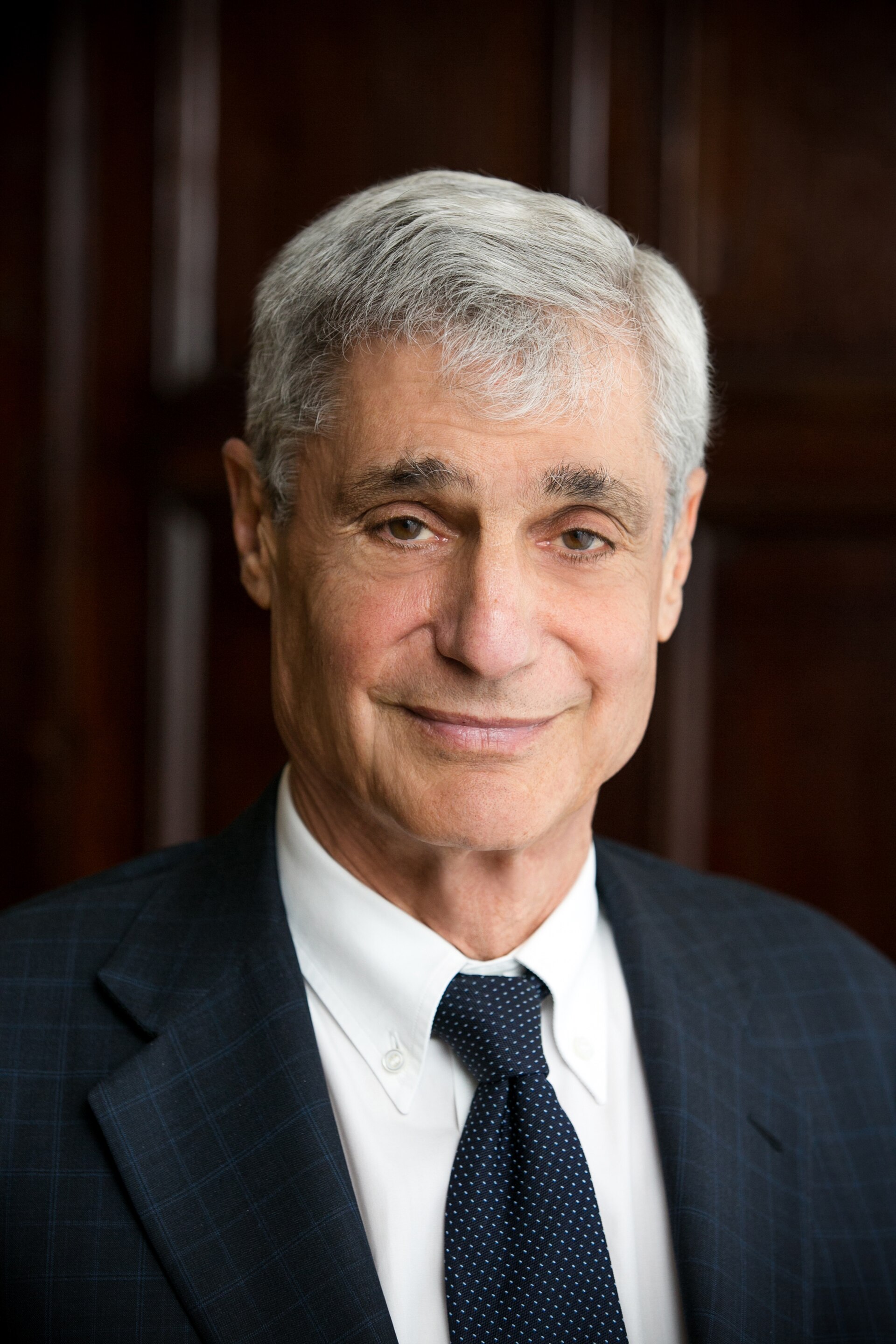 Imagem de referência de Robert Rubin, descrito nos dados abertos como administrador, Estados Unidos