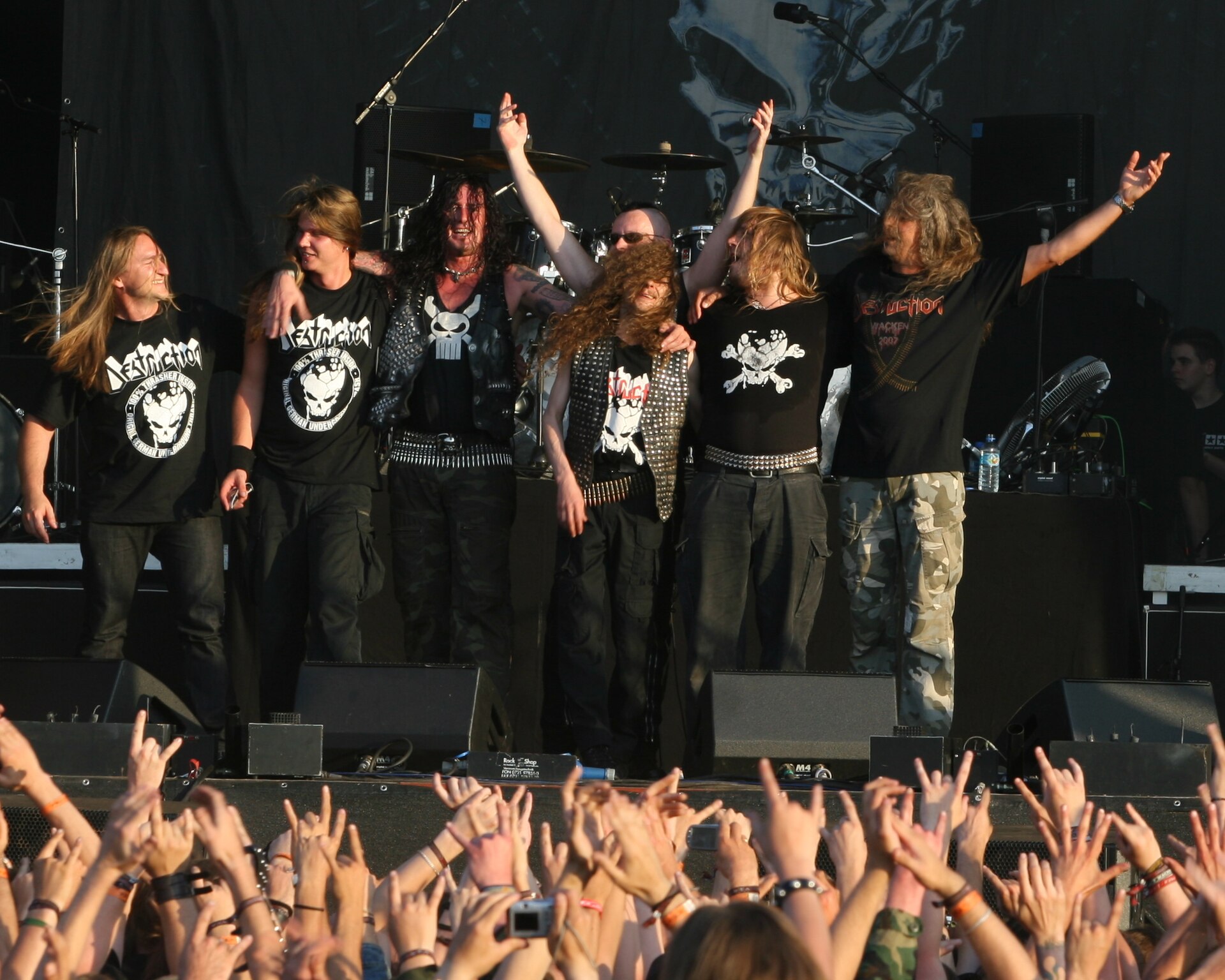 Imagem de referência de Destruction, descrito nos dados abertos como banda alemã de thrash metal