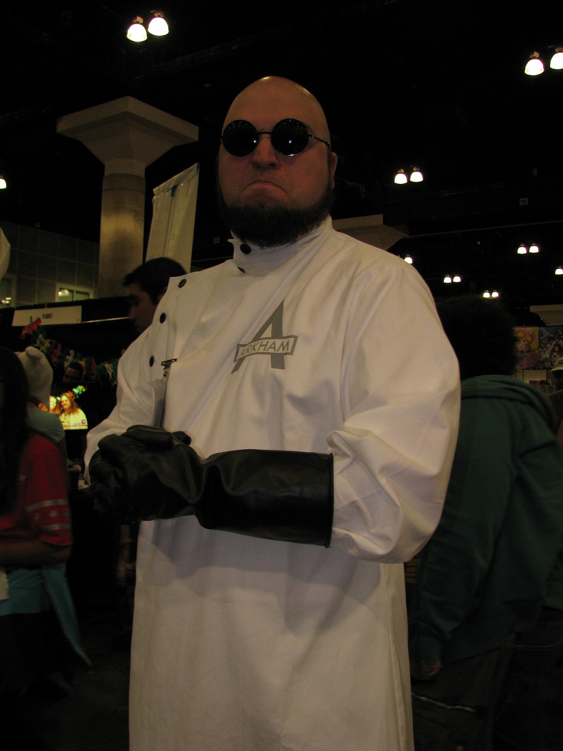 Imagem de referência de Hugo Strange, descrito nos dados abertos como personagem fictício da DC Comics