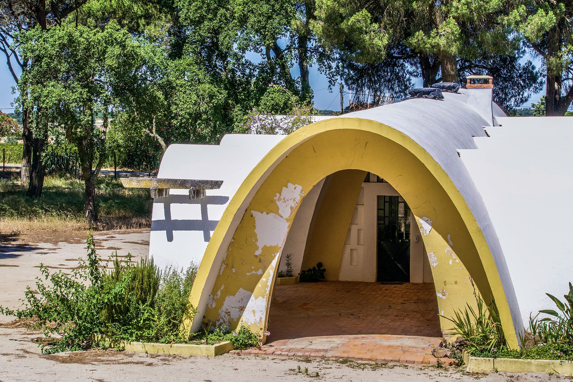 Imagem de referência de Colonato Agrícola de Pegões Velhos, descrito nos dados abertos como antigo colonato em Pegões, Montijo, Portugal