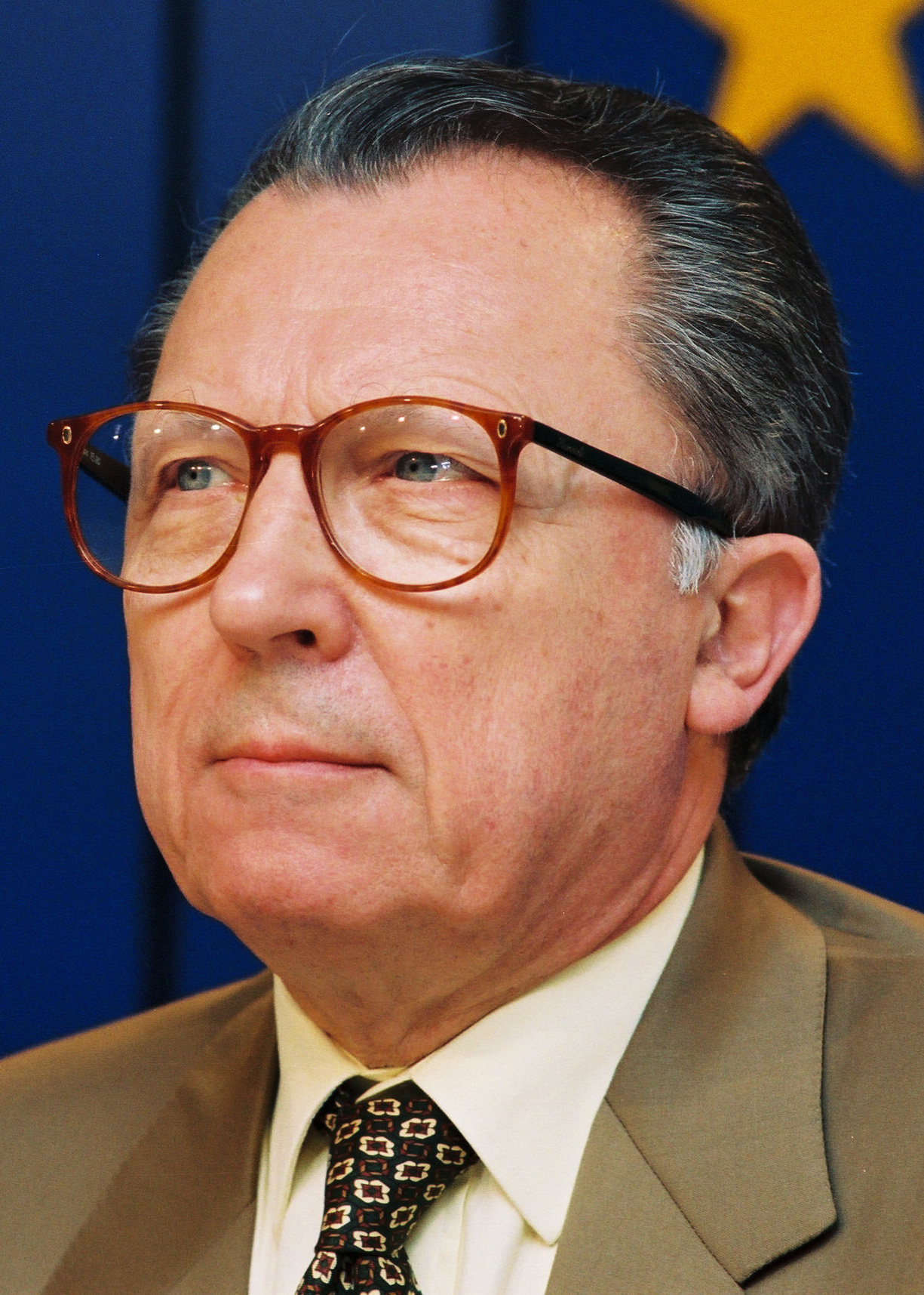 Imagem de referência de Jacques Delors, descrito nos dados abertos como político e economista francês (1925-2023)