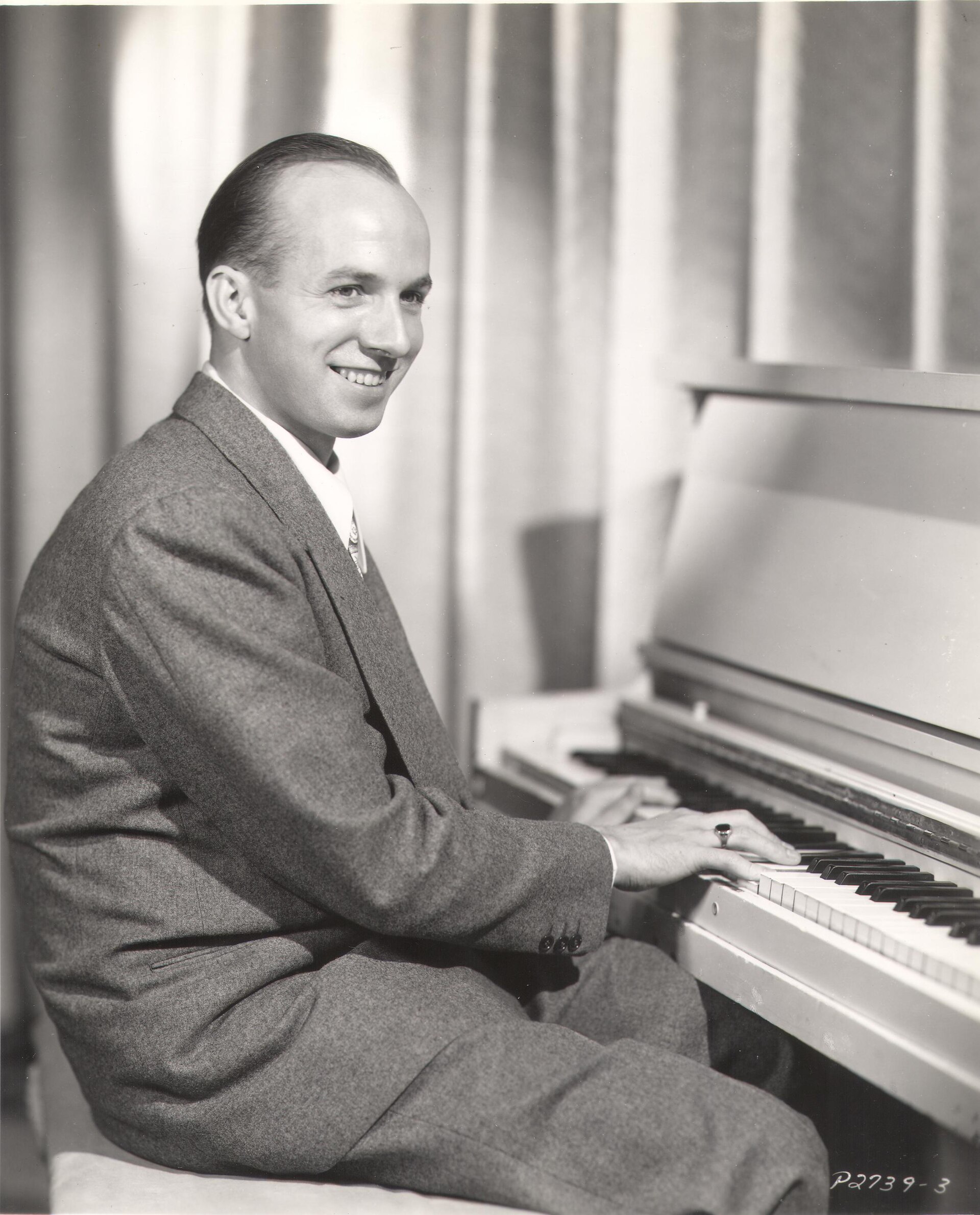 Imagem de referência de Jimmy Van Heusen, descrito nos dados abertos como músico estadunidense