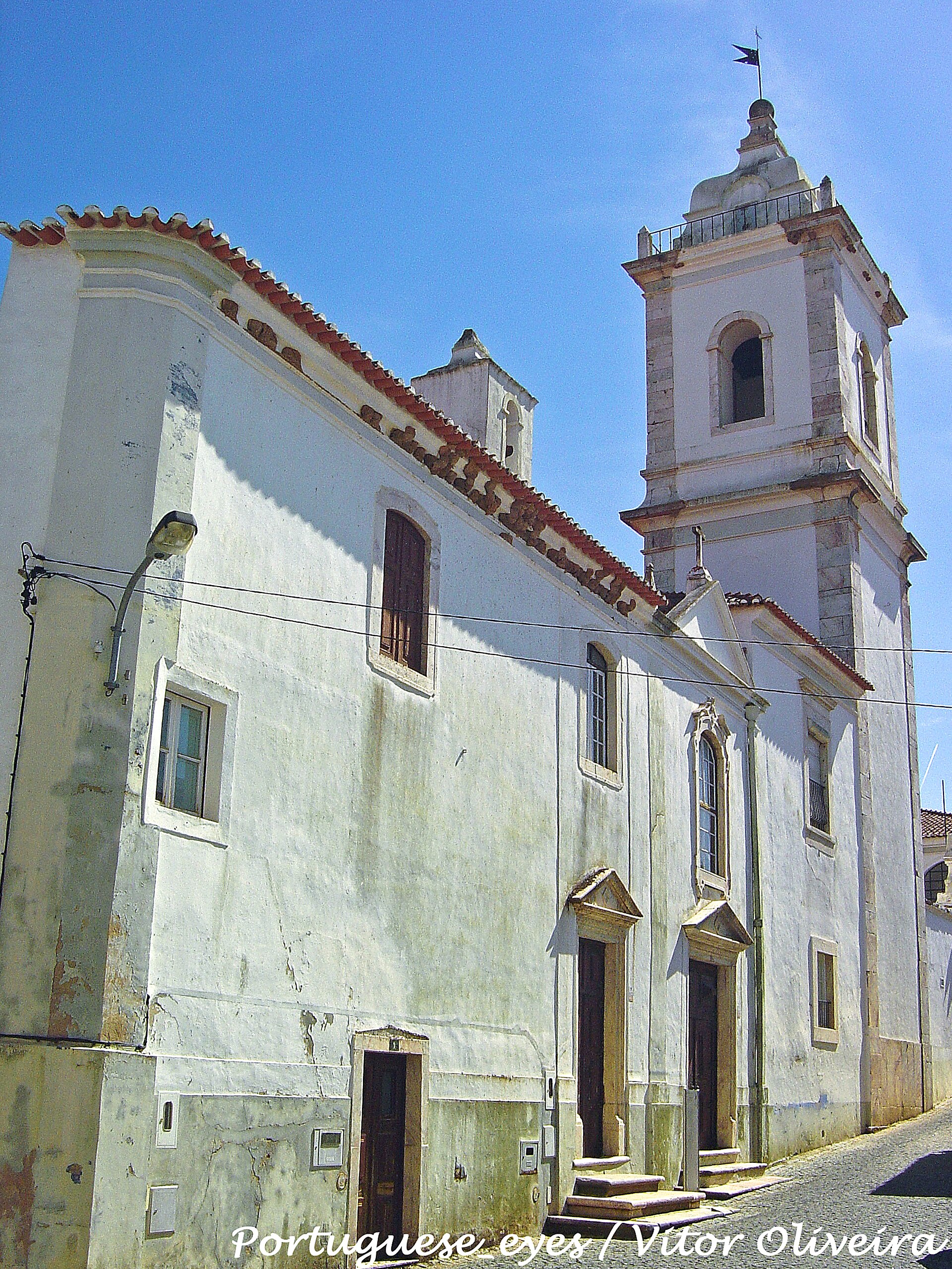 Imagem de referência de Igreja e Hospital da Santa Casa da Misericórdia, descrito nos dados abertos como conjunto em Borba, Portugal
