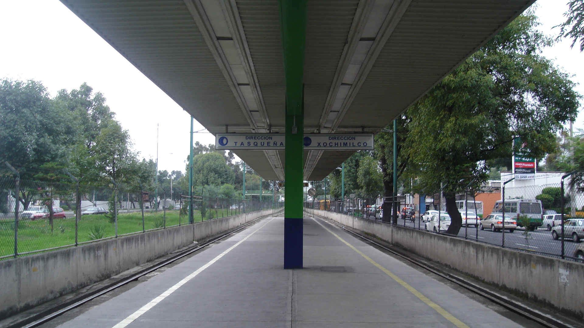 Imagem de referência de Estação Textitlán, descrito nos dados abertos como sol é uma atriz naturalmente criativa. Faz teatro desde os 9 anos mas iniciou a carreira aos 16 anos, quando desenvolveu um curta independente, onde fez todo o processo do projeto, roteiro, direção e protagonizou na produção do filme. Realizou interc