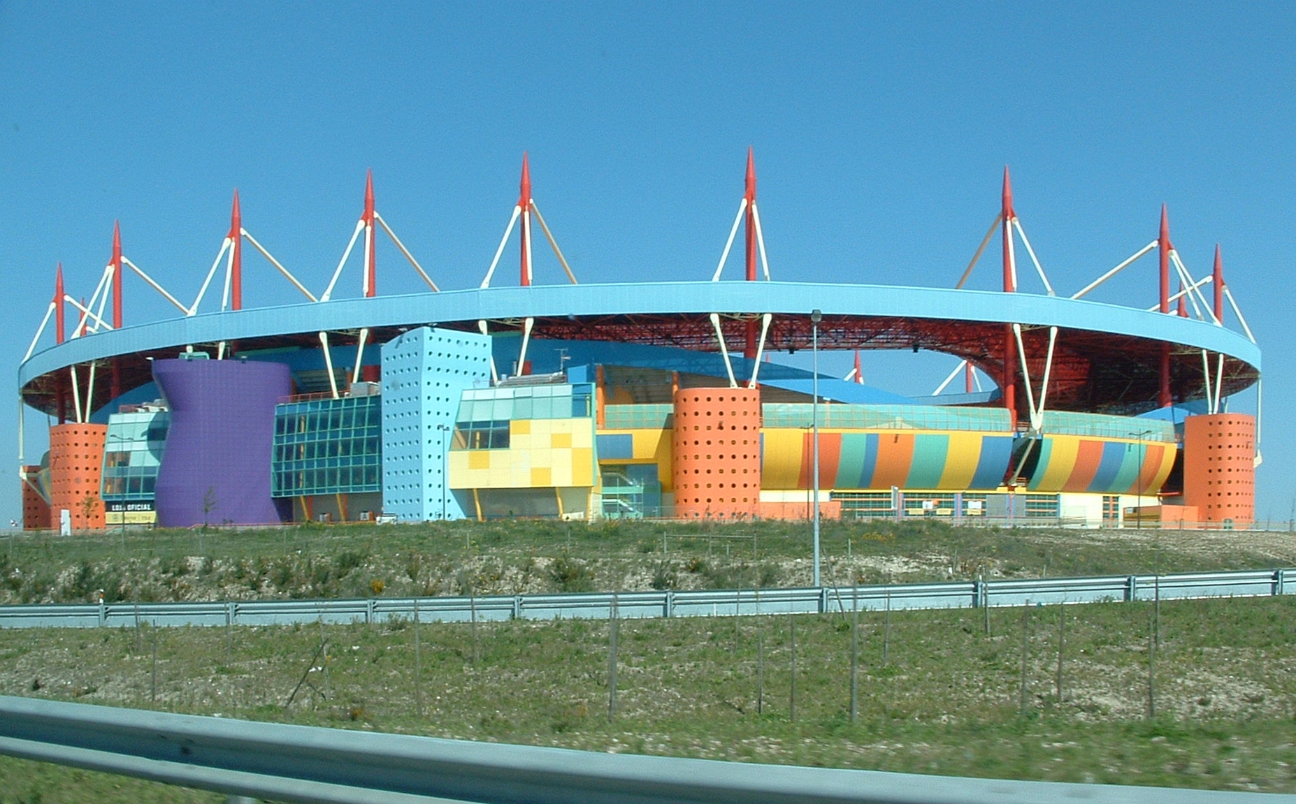 Imagem de referência de Estádio do Mar, descrito nos dados abertos como estádio de futebol