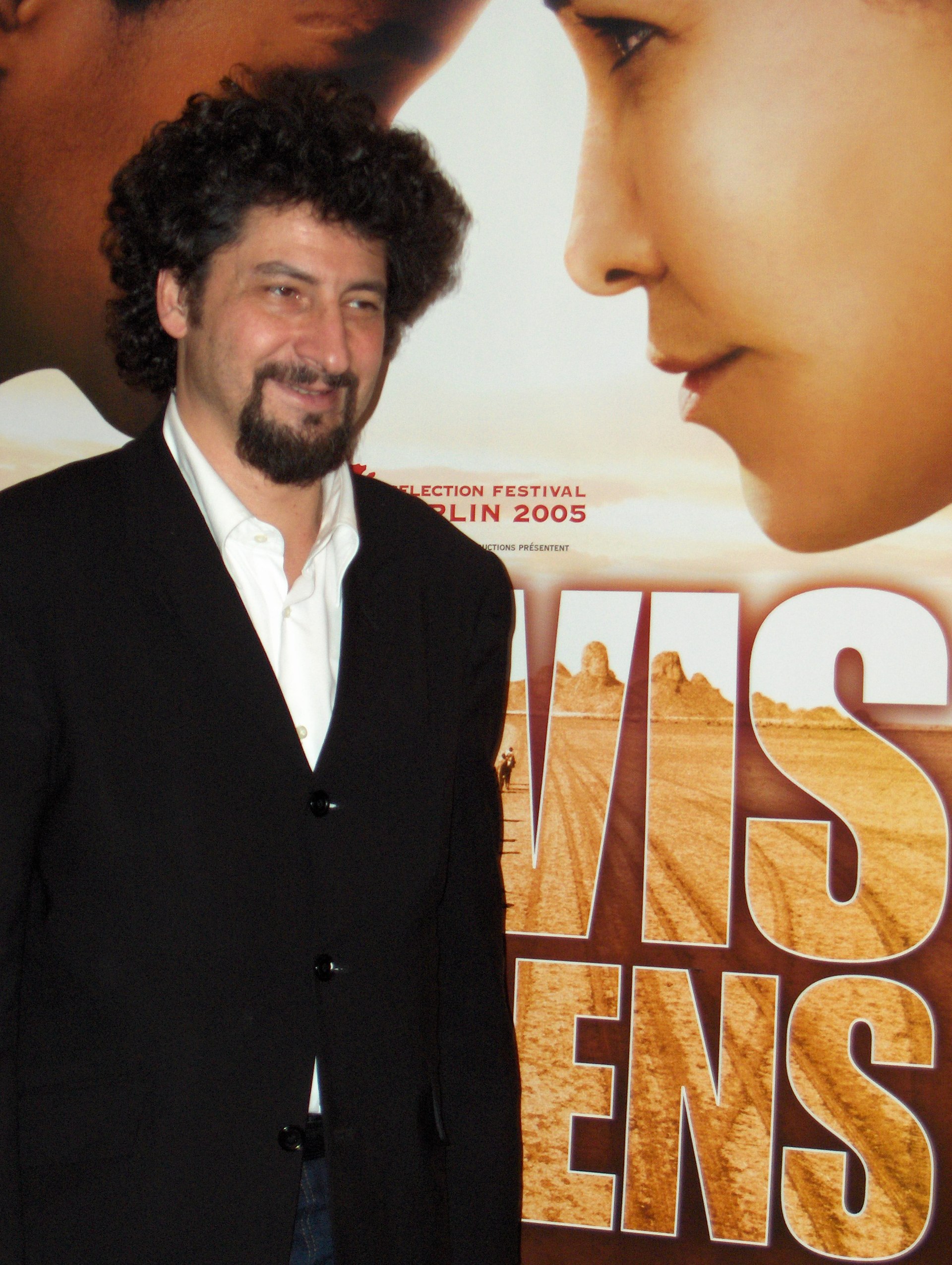 Imagem de referência de Va, vis et deviens, descrito nos dados abertos como filme de 2005 dirigido por Radu Mihăileanu