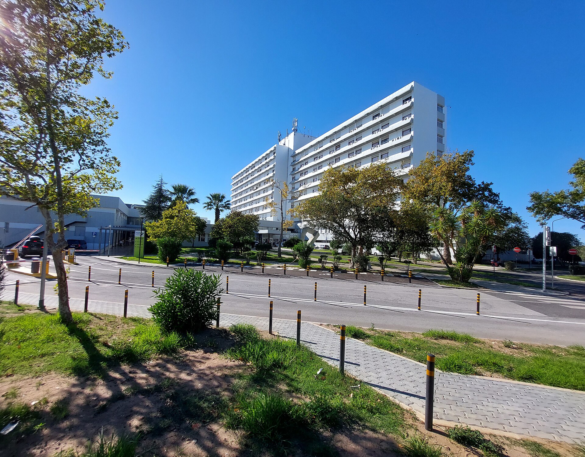 Imagem de referência de Hospital Distrital de Santarém, descrito nos dados abertos como hospital público em Santarém, Portugal