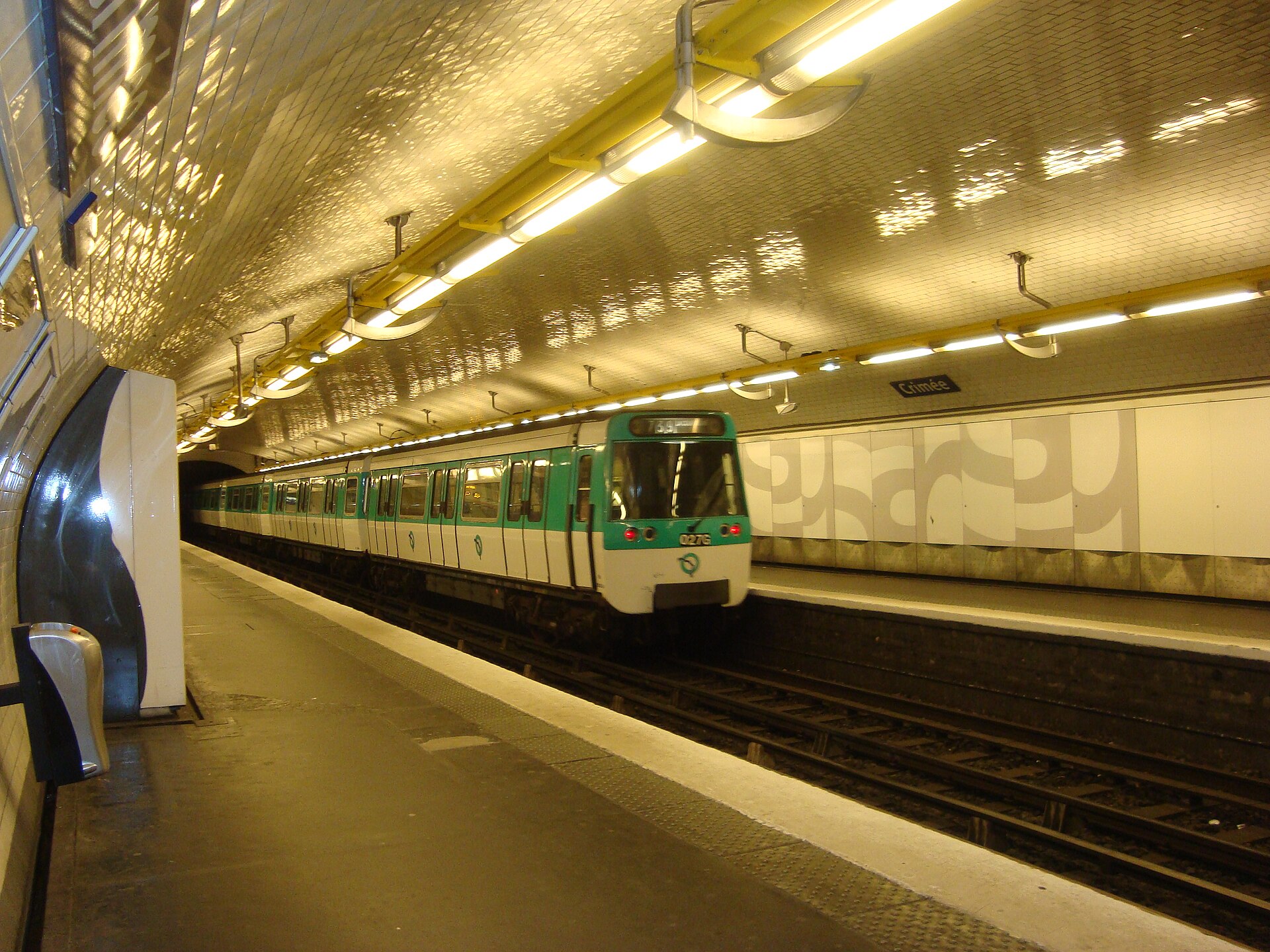 Imagem de referência de Crimée, descrito nos dados abertos como estação do Metropolitano de Paris