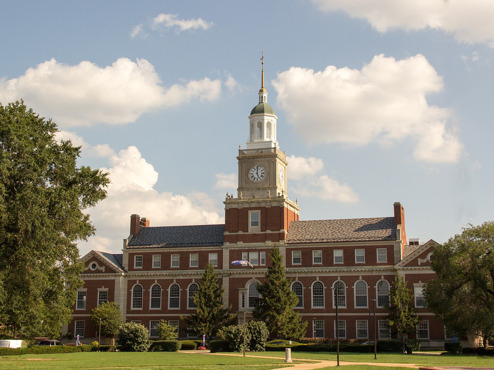 Imagem de referência de Universidade Howard, descrito nos dados abertos como universidade em Washington D.C