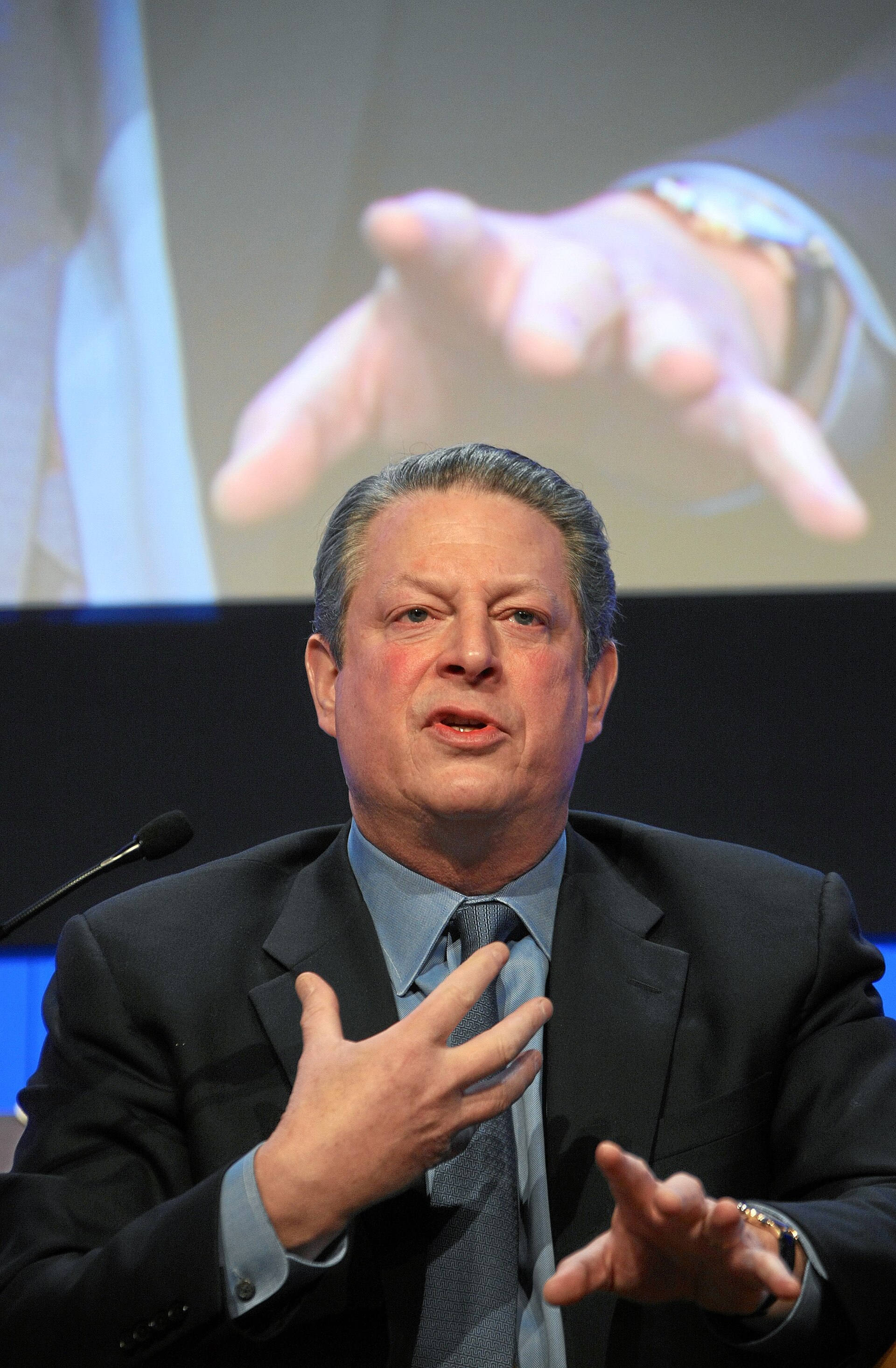 Imagem de referência de An Inconvenient Truth, descrito nos dados abertos como livro de Al Gore