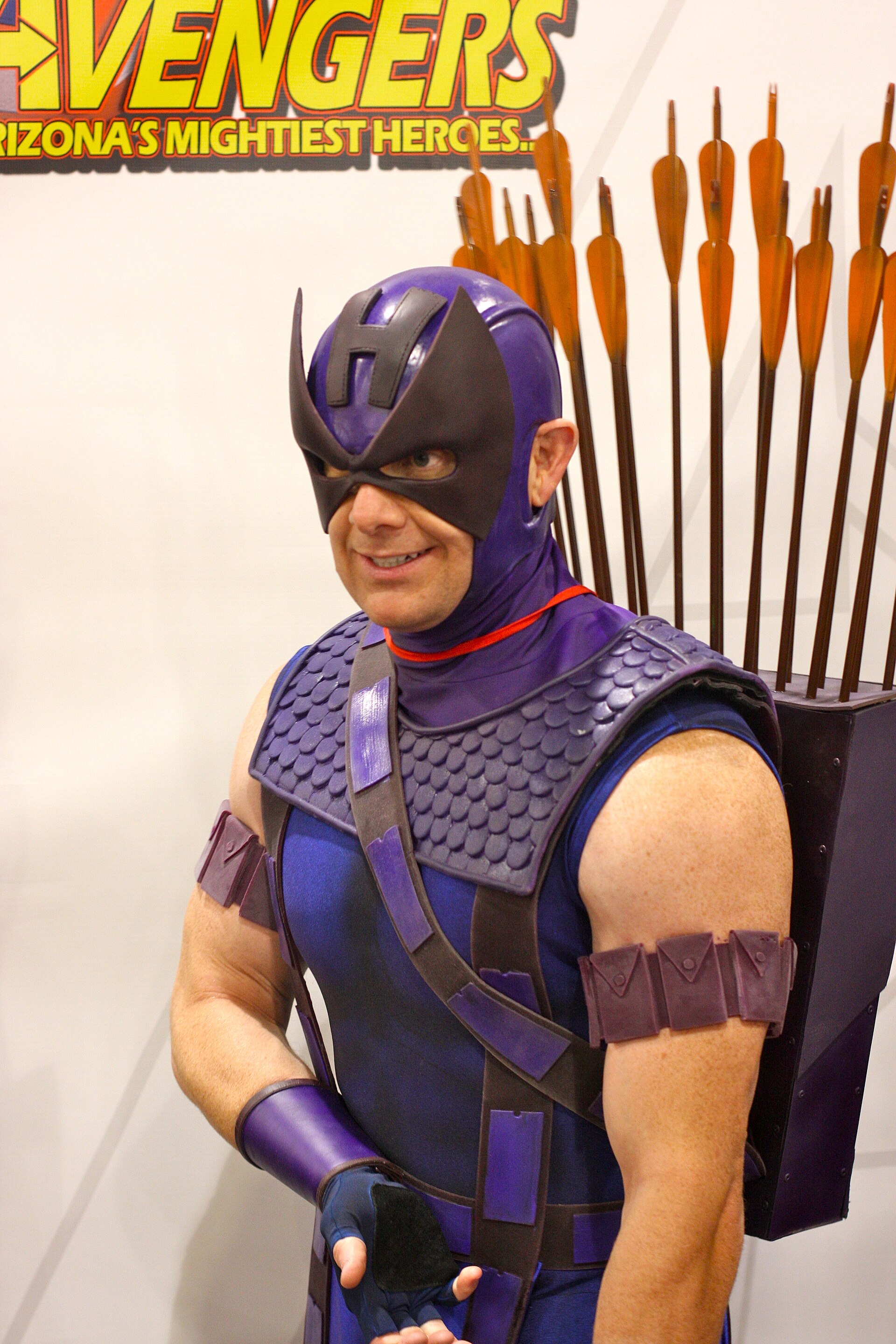 Imagem de referência de Gavião Arqueiro, descrito nos dados abertos como personagem fictício da Marvel Comics