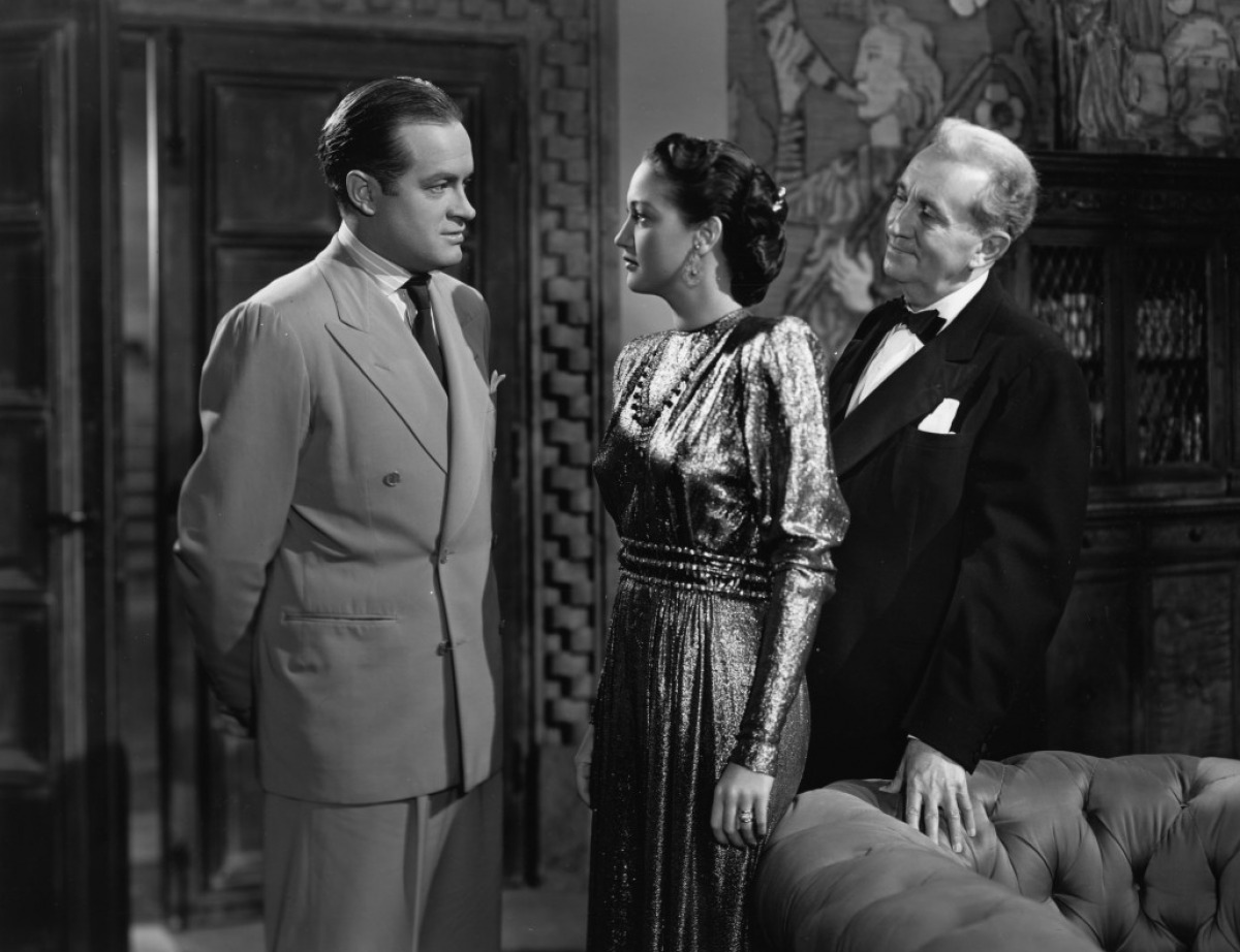 Imagem de referência de My Favorite Brunette, descrito nos dados abertos como filme de 1947 dirigido por Elliott Nugent