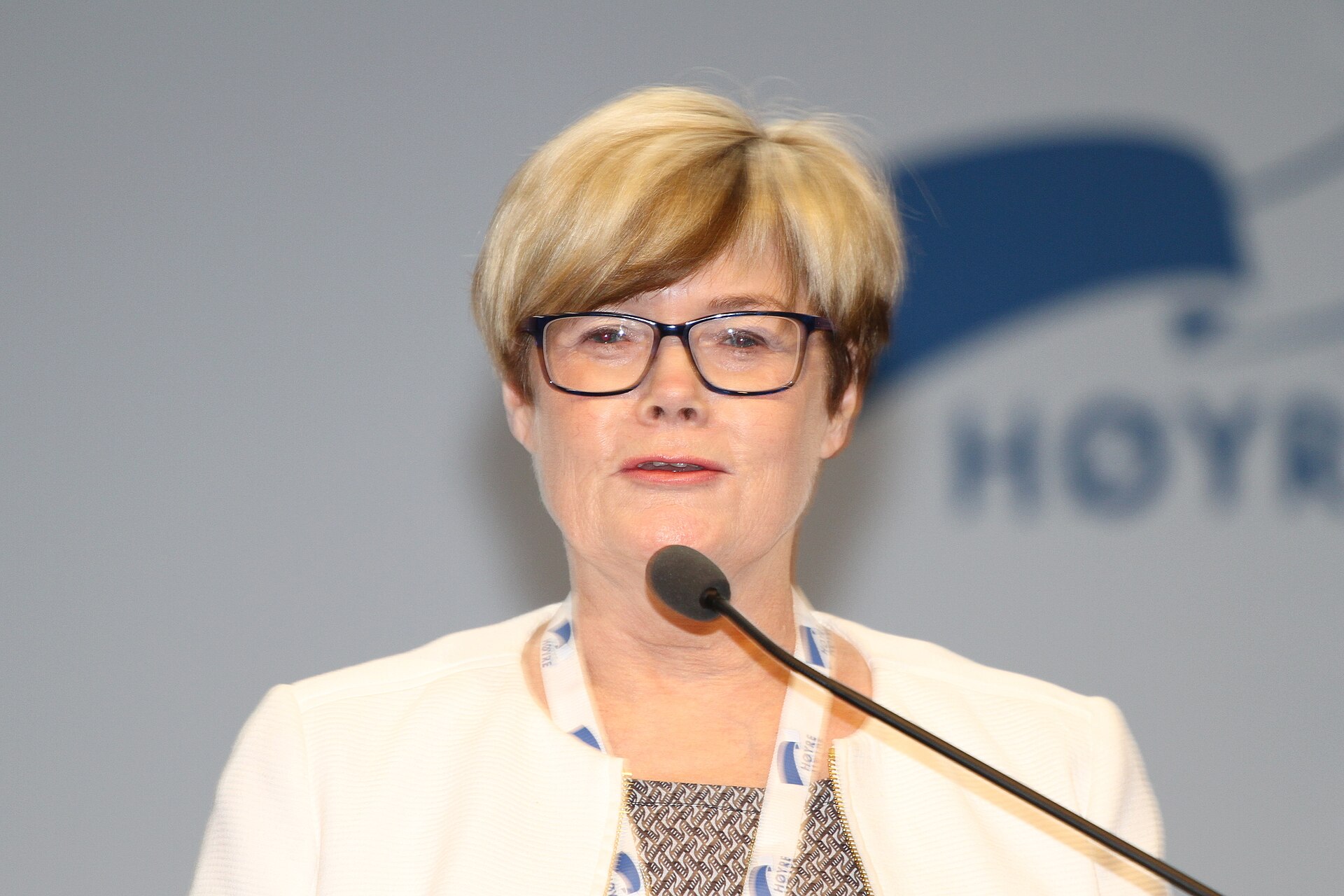 Imagem de referência de Kristin Ørmen Johnsen, descrito nos dados abertos como política norueguesa