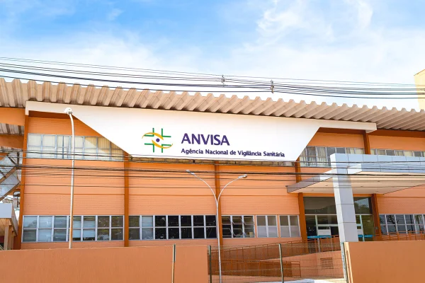 Anvisa proíbe venda e manda recolher canetas de tirzepatida e retatrutida