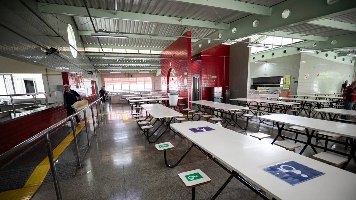 Restaurante Popular de BH reabre após reforma; veja o que mudou