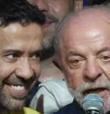 Presidente Lula agradece André Janones por mobilização nas redes sociais Foto: