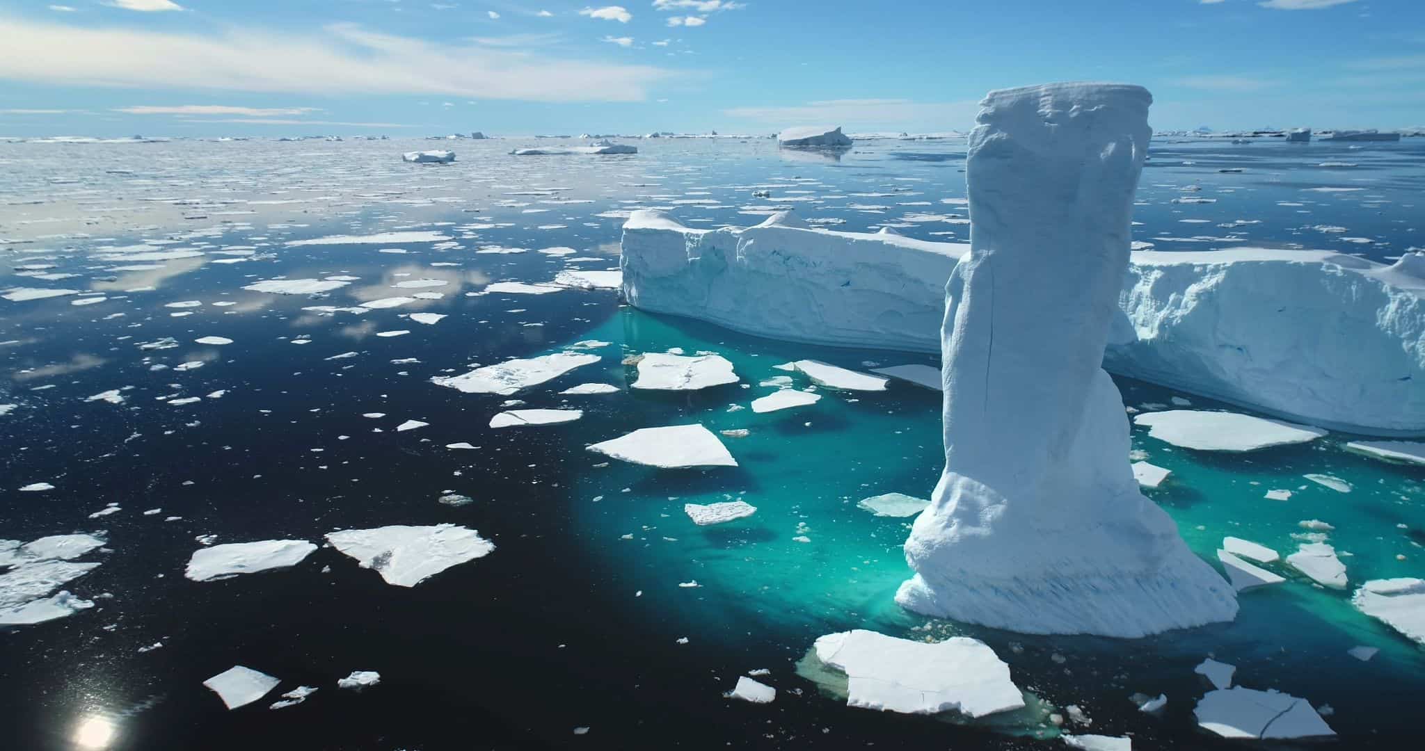 Cientistas projetam que o Ártico possa ficar essencialmente sem gelo pelo menos uma vez antes da metade deste século. Imagem: Mozgova / Shutterstock