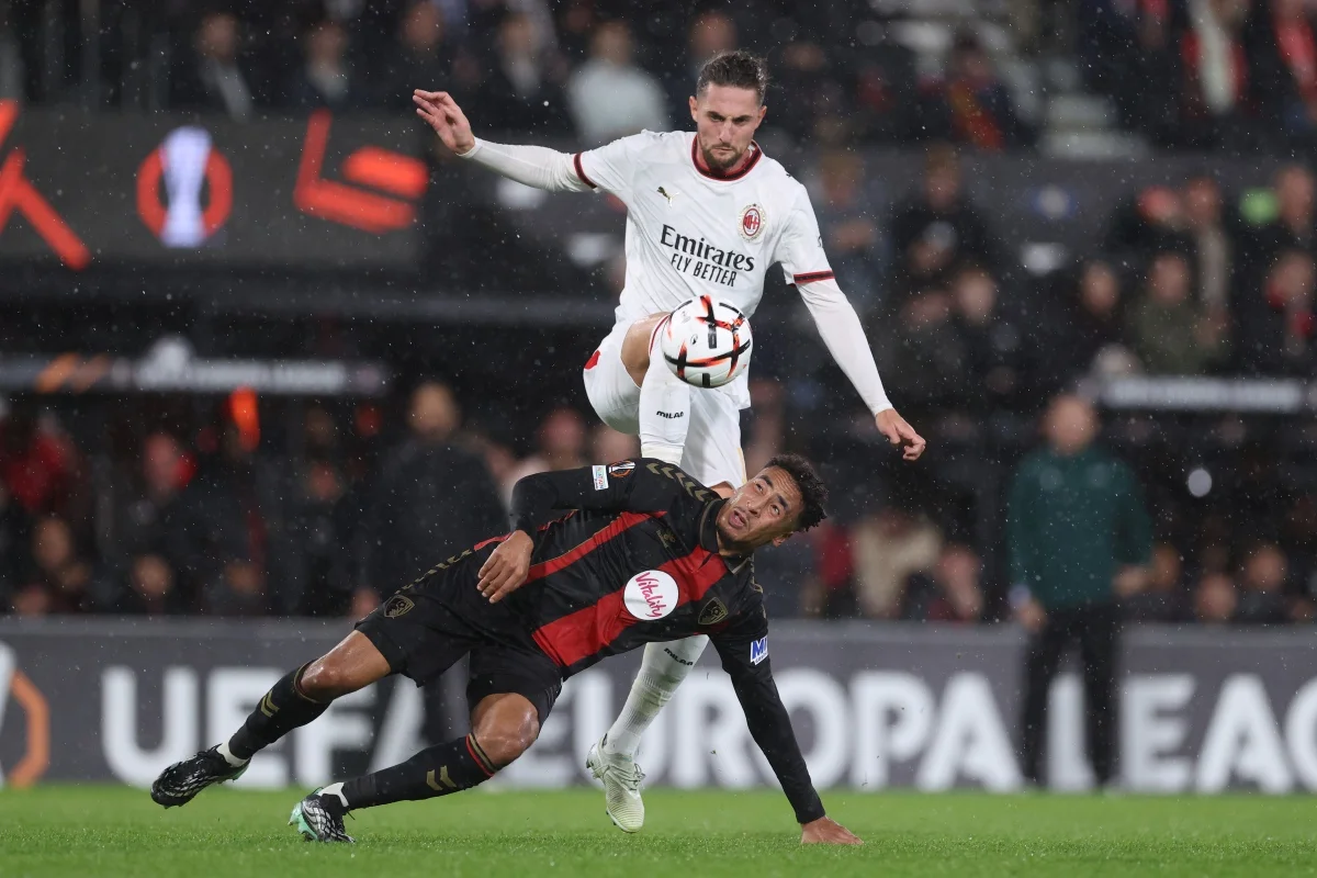 Bournemouth e Milan se enfrentaram pela Liga Europa