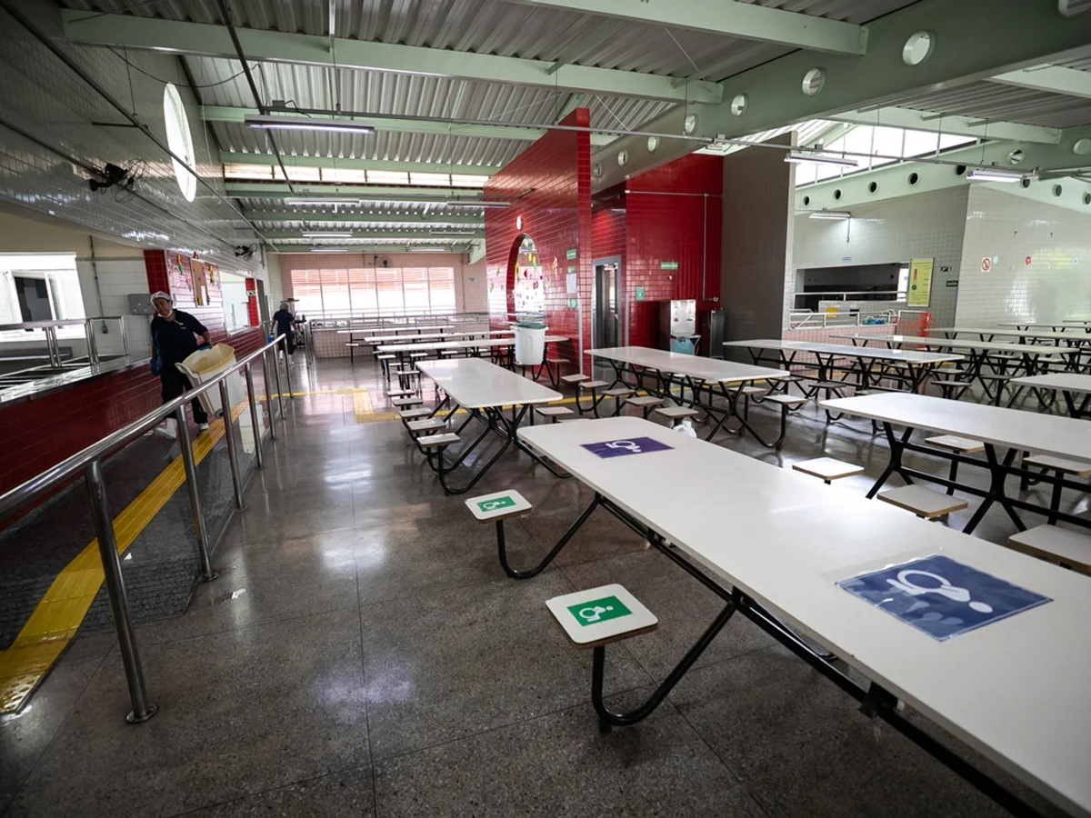 Restaurante Popular de BH reabre após reforma; veja o que mudou