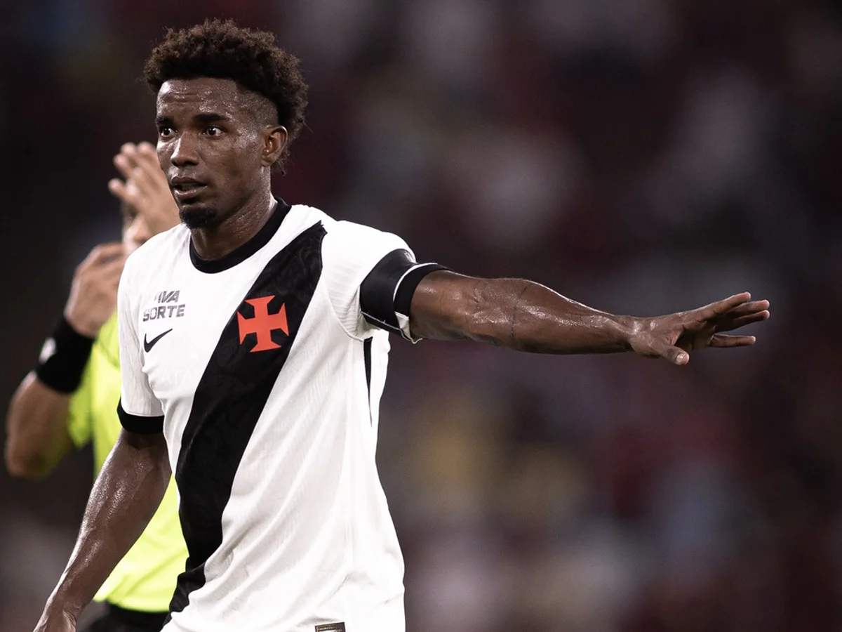 Esposa revela que Thiago Mendes passou mal após Vasco vencer o Boca Juniors