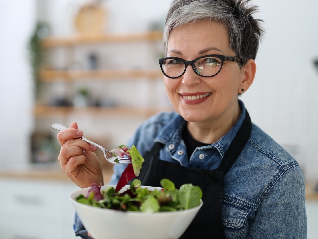 Estudo mostra que 10 tipos de dietas saudáveis desaceleram idade biológica