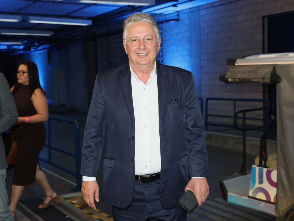 Garotinho desiste de recurso no TSE, e decisão pode eleger Ruas no 1º turno no RJ