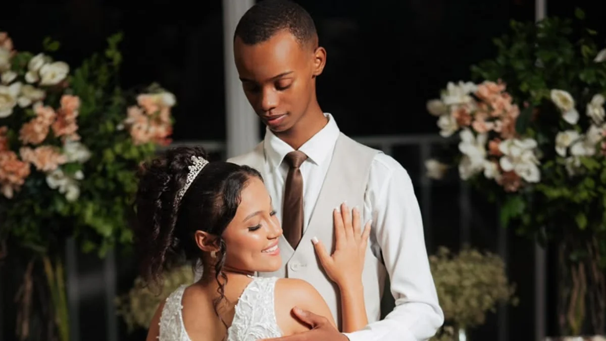Jovem promete não chorar no casamento, mas desmaia duas vezes em Minas
