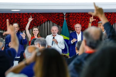 Coligação de Lula já acionou TSE por, ao menos, 7 irregularidades na disputa do 2º turno