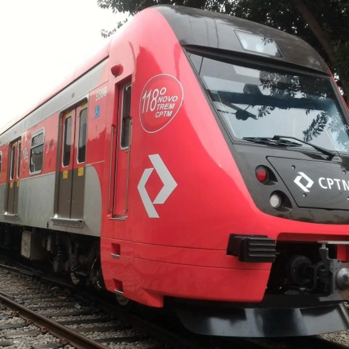 Linha 11-Coral: trens têm velocidade reduzida após falha nesta sexta-feira