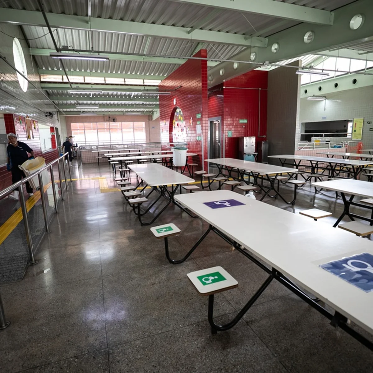 Restaurante Popular de BH reabre após reforma; veja o que mudou