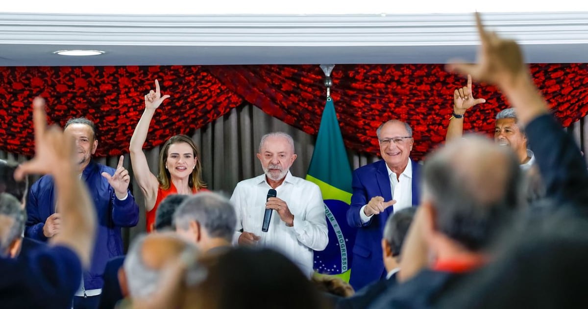 Coligação de Lula já acionou TSE por, ao menos, 7 irregularidades na disputa do 2º turno