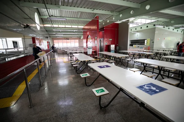 Restaurante Popular de BH reabre após reforma; veja o que mudou